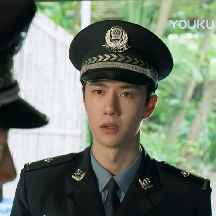 “刘队！我认为啊——”
PS：我们陈宇机灵又大胆还很可爱(●'◡'●)