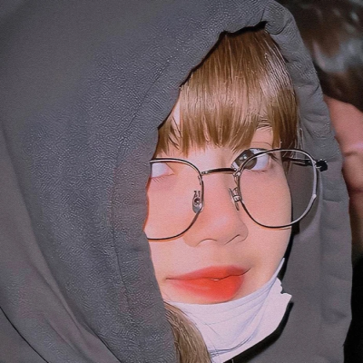 Lisa头像