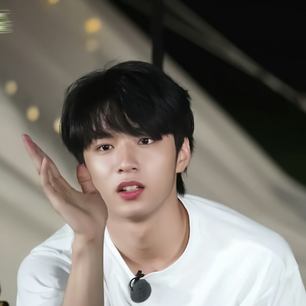 刘耀文可二改. - 堆糖,美图壁纸兴趣社区