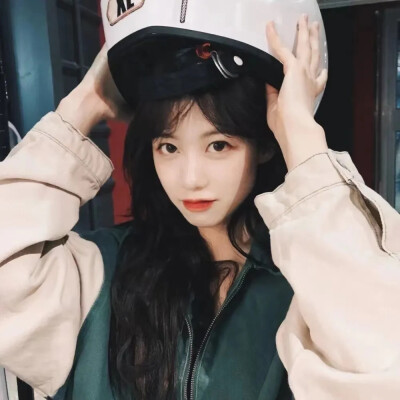 头像，女头，真人，高级，甜美，氛围感
『失望吗 越界的示爱者』