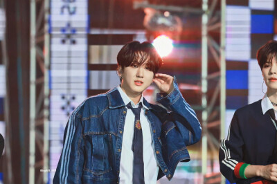 CHANGBIN 徐彰彬
©BlingBIN_0811 禁二改禁商用