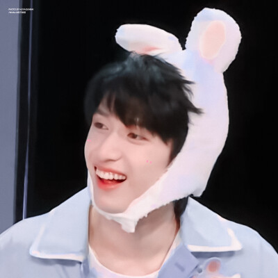 ໒꒰ྀི ∩⸝⸝˃̵ ֊ ˂̵⸝⸝∩꒱ྀི১