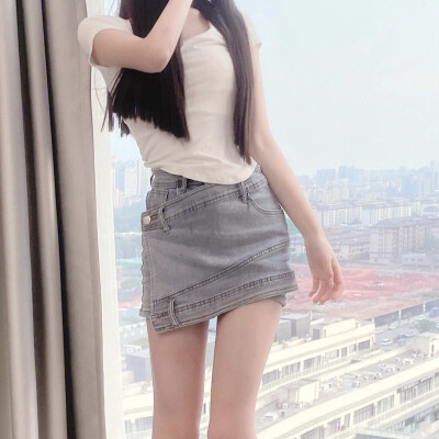 【擦边壁纸】纯欲清纯写真（致敬Yoly） - 哔哩哔哩