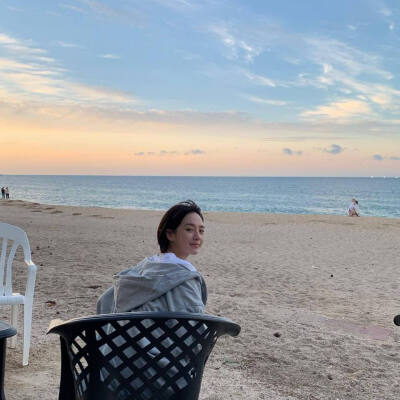 朴珪英头像 女头 小清新