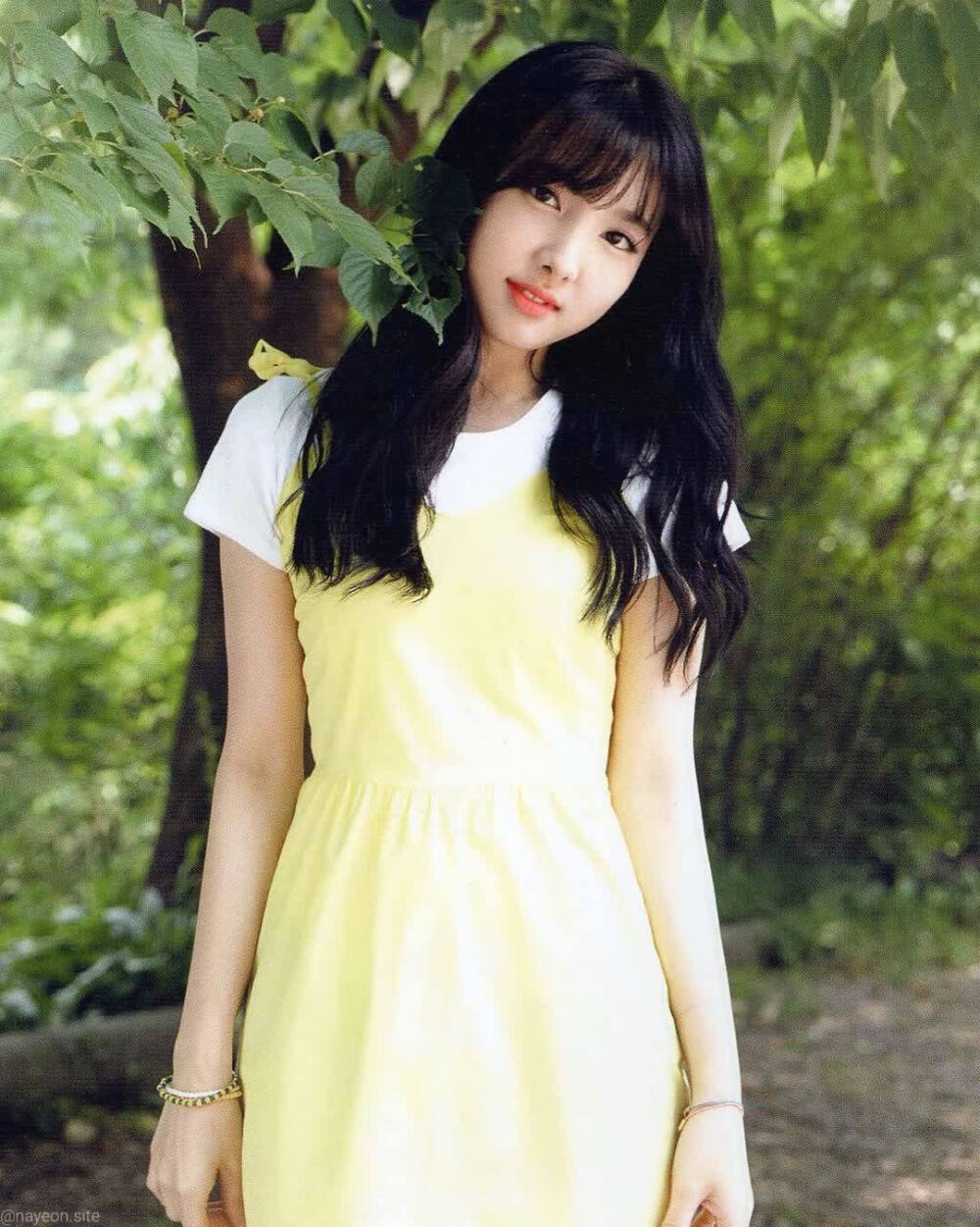 林娜琏 nayeon 08logo 侵权删.