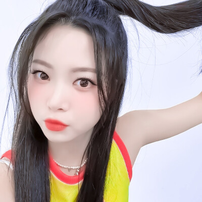 洪恩彩Eunchae 