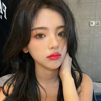 杨超越
可二改
拿收专