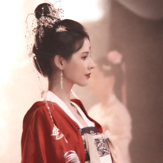 *少女没有乌托邦
-张予曦