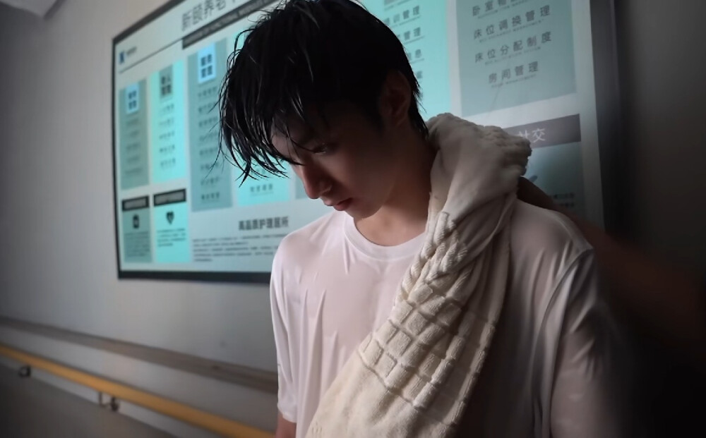 刘耀文
哭泣的游戏
氛围感系列图