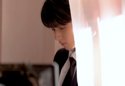 刘耀文
哭泣的游戏
氛围感系列图