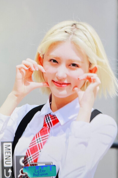 GAEUL 金秋天
©LateAutumn0924 禁二改禁商用