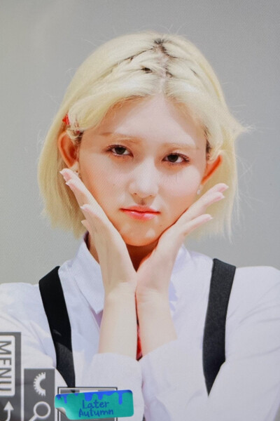 GAEUL 金秋天
©LateAutumn0924 禁二改禁商用