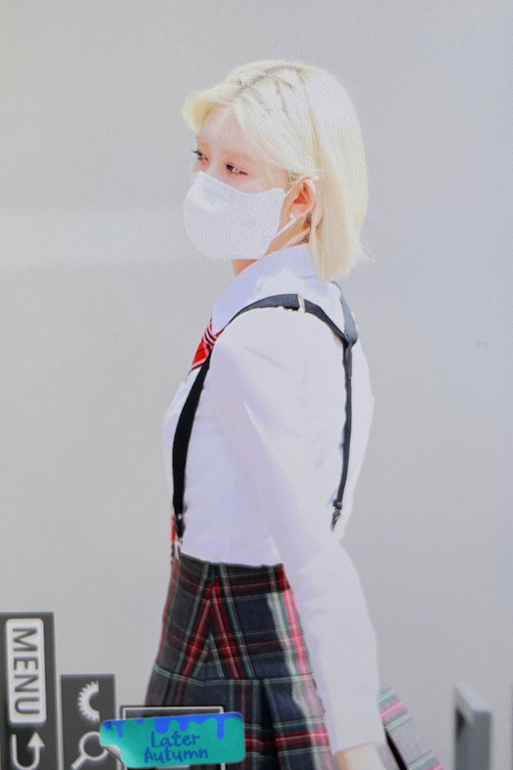 GAEUL 金秋天
©LateAutumn0924 禁二改禁商用