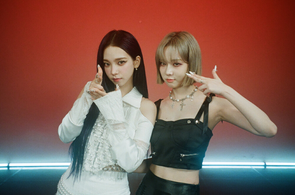 aespa 柳智敏 金玟庭