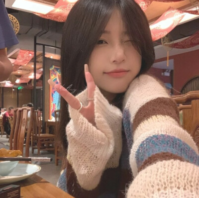 kᜊ(꒪ˊ꒳ˋ꒪)ᜊ k