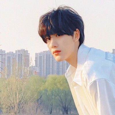 “其实世界上根本没有你害怕的东西 就是你还没有去尝试过而已”