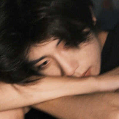 遗 憾 是 要 我 叙 述 它