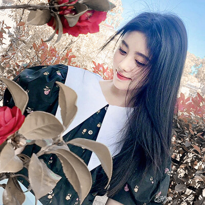 “在不在你心里都无所谓”
©鞠婧祎
