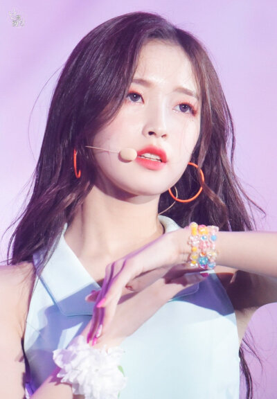 崔乂园可二改
©13einfullbloom