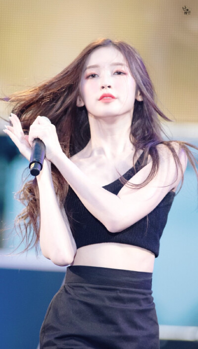 崔乂园可二改
©13einfullbloom