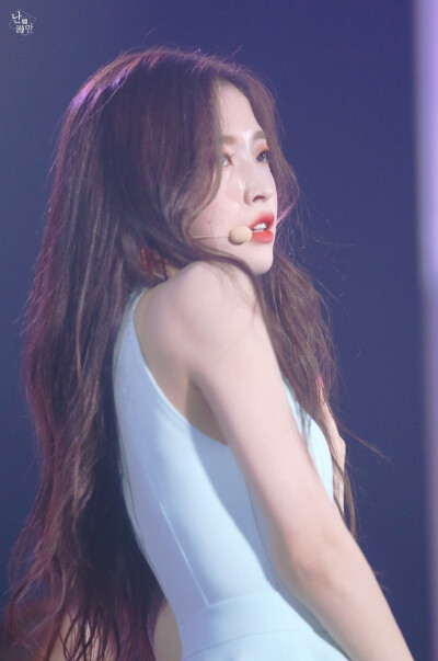 崔乂园可二改
©13einfullbloom