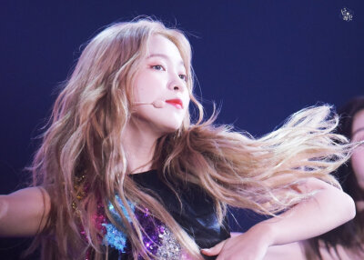 金艺琳可二改
©13einfullbloom