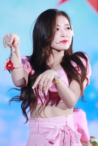 崔乂园可二改
©13einfullbloom