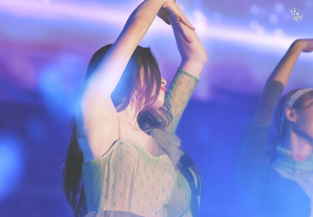 崔乂园可二改
©13einfullbloom