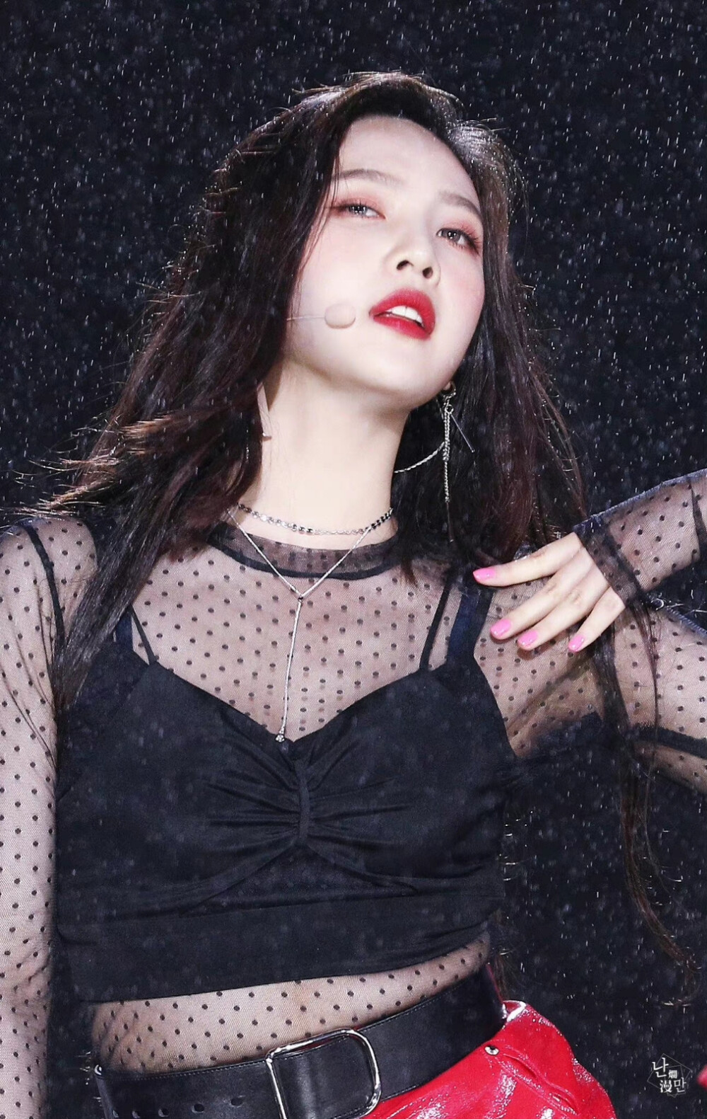 朴秀荣可二改
©13einfullbloom