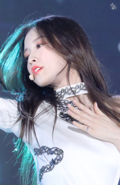 崔乂园可二改
©13einfullbloom