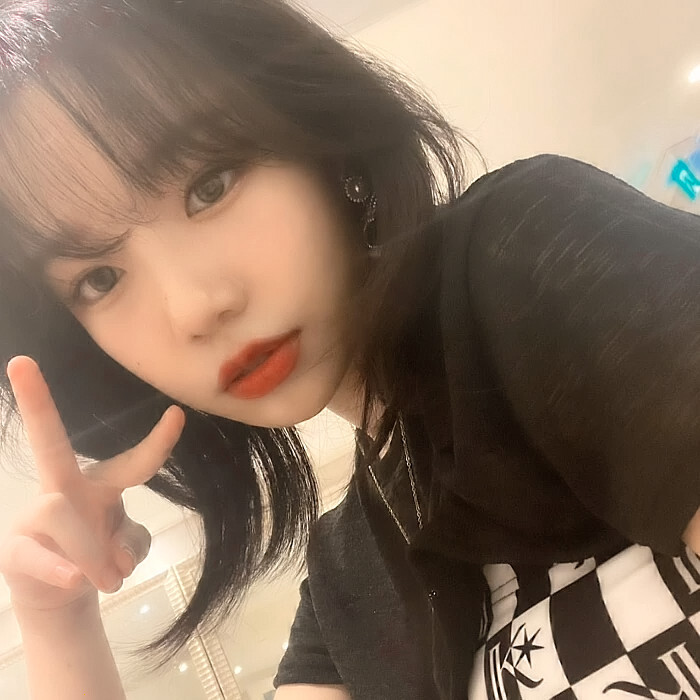 原©les刺。º曹柔理
“如果我是那个不合格的试卷，那我想看看标准答案。”