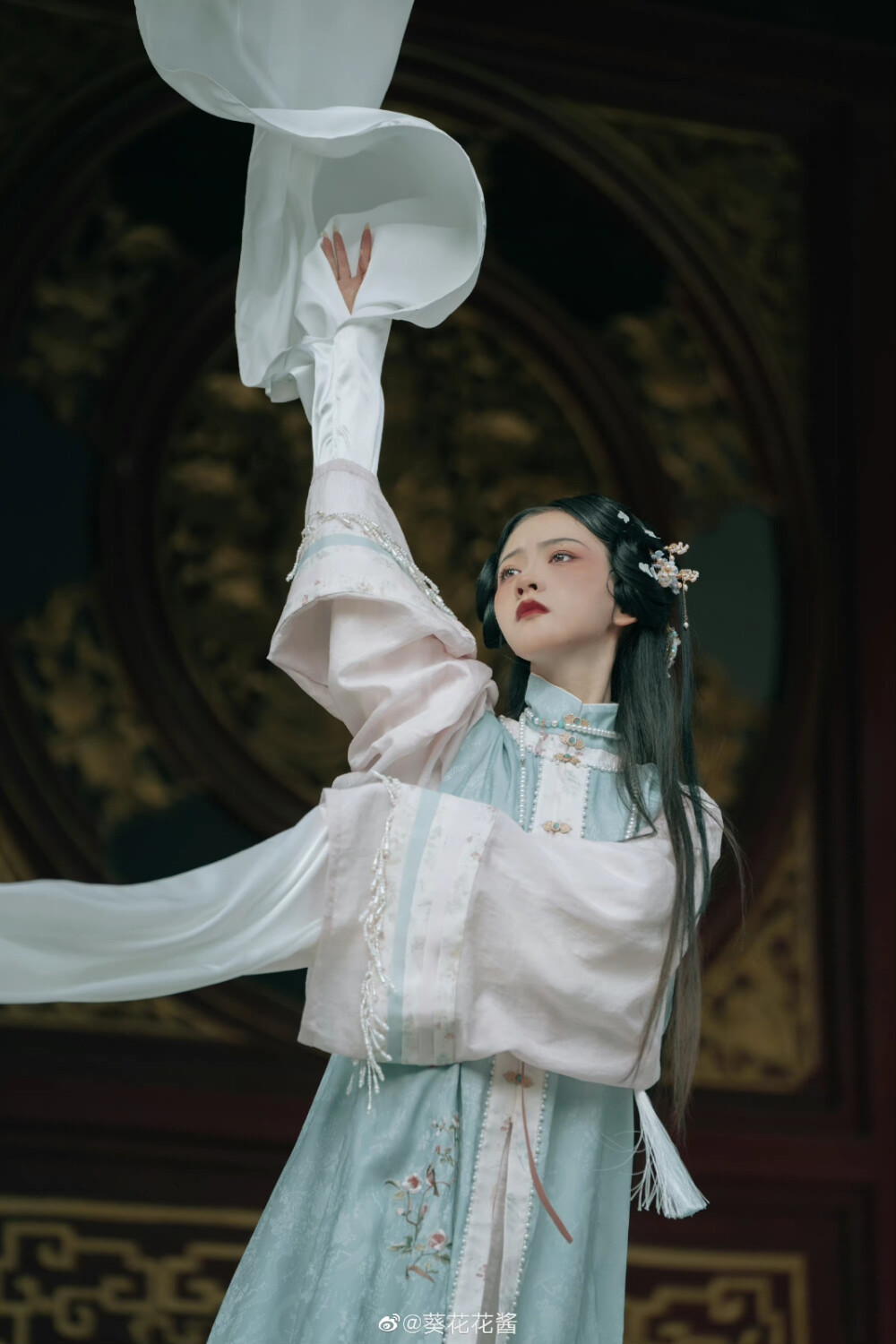 #成都约拍# 我送君掌声 眼泪 和花枝 君送… - 高清图片，堆糖，美图壁纸兴趣社区