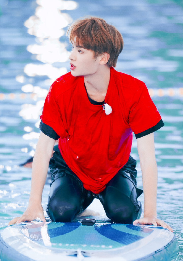 红衣小汀梦回202