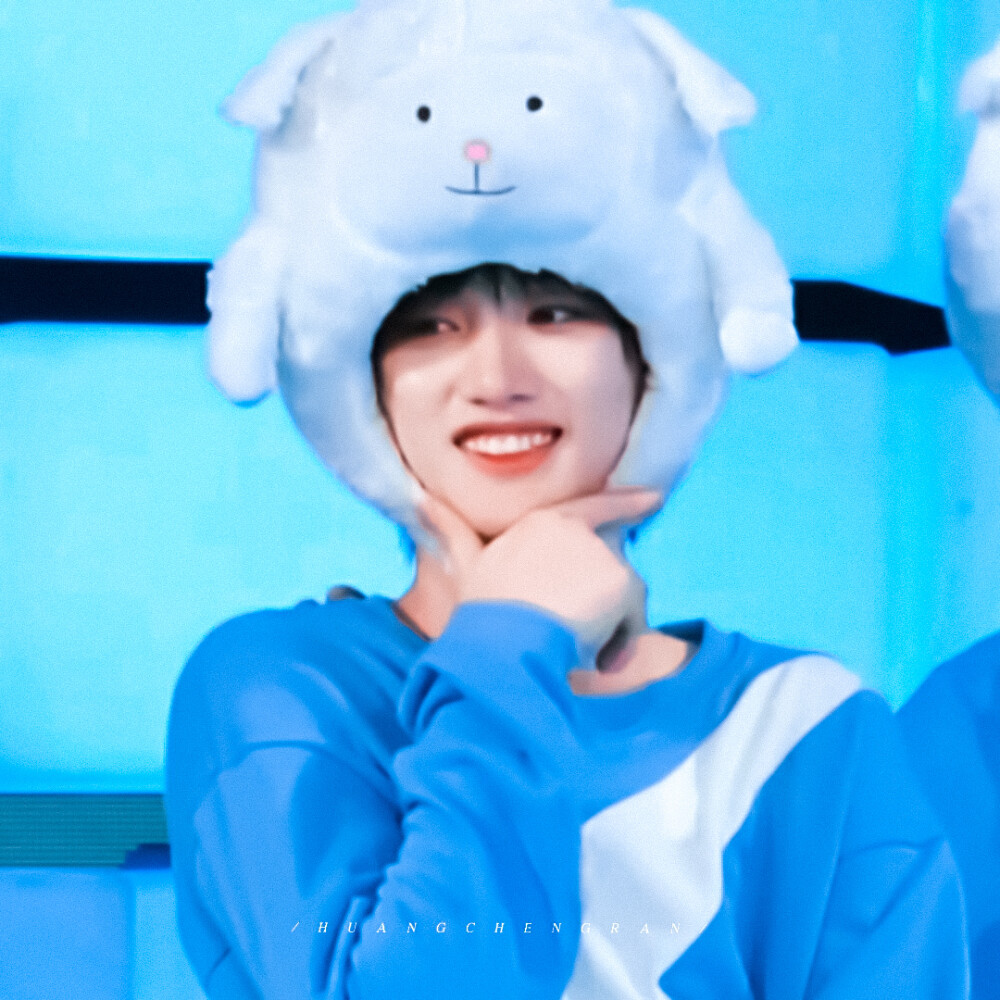 ᵗᵒᵈᵃʸ ᶦˢ ᵃ ʰᵃᵖᵖʸ ᵈᵃʸ˙˘˙
