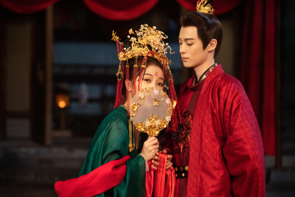 诀症晚期，苍兰夫妇大婚了，糖里带刀