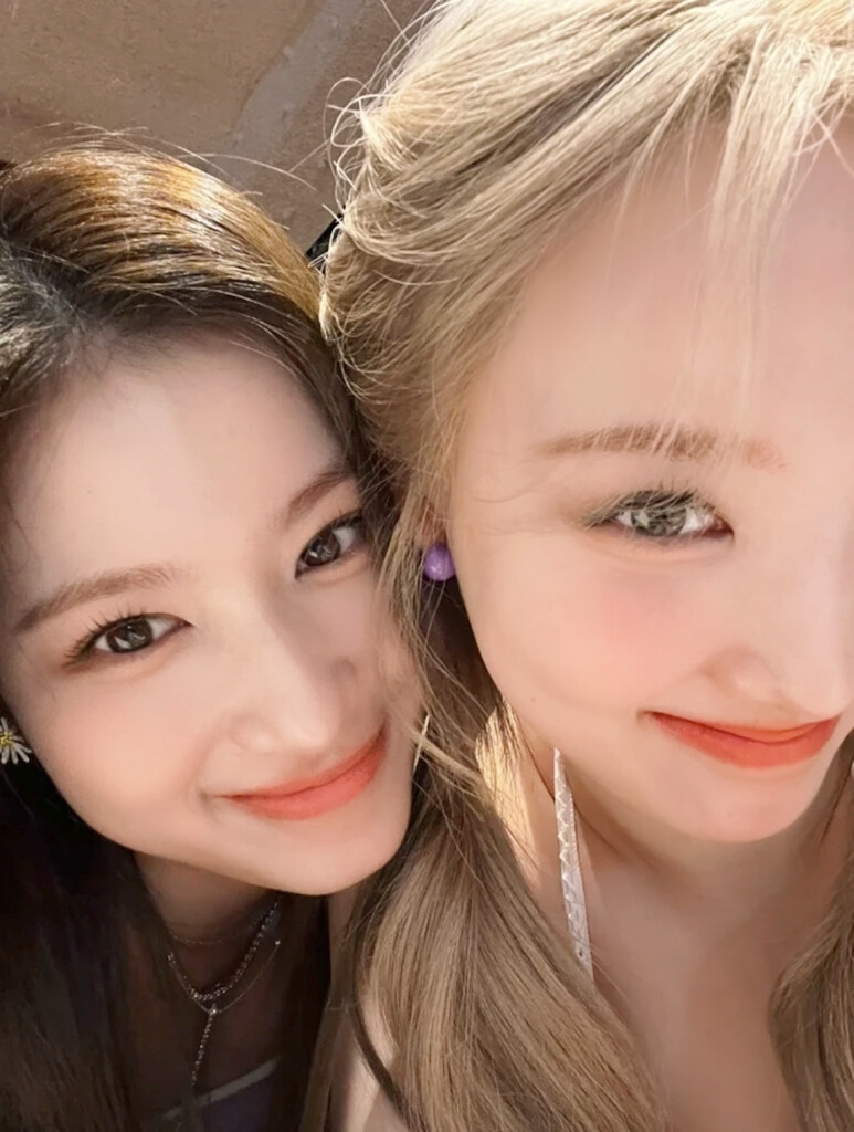 @荔枝千层酥 自调修 sanayeon