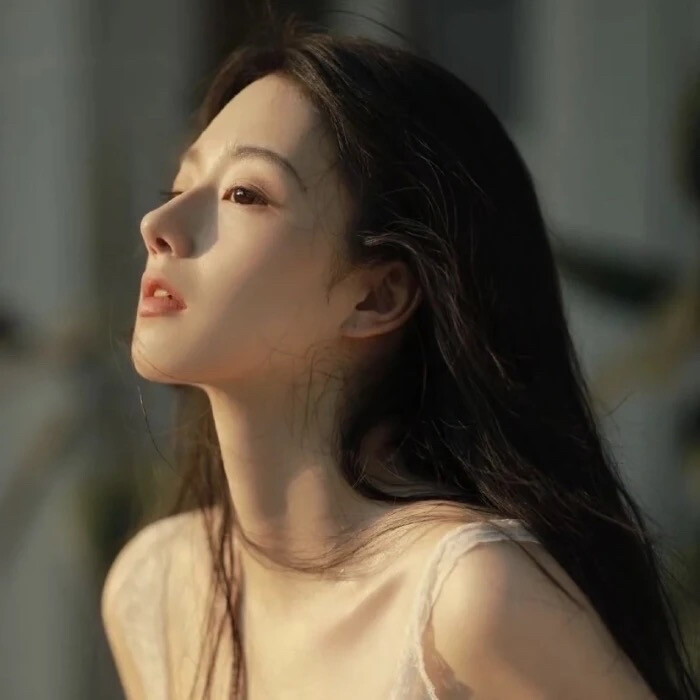 女头