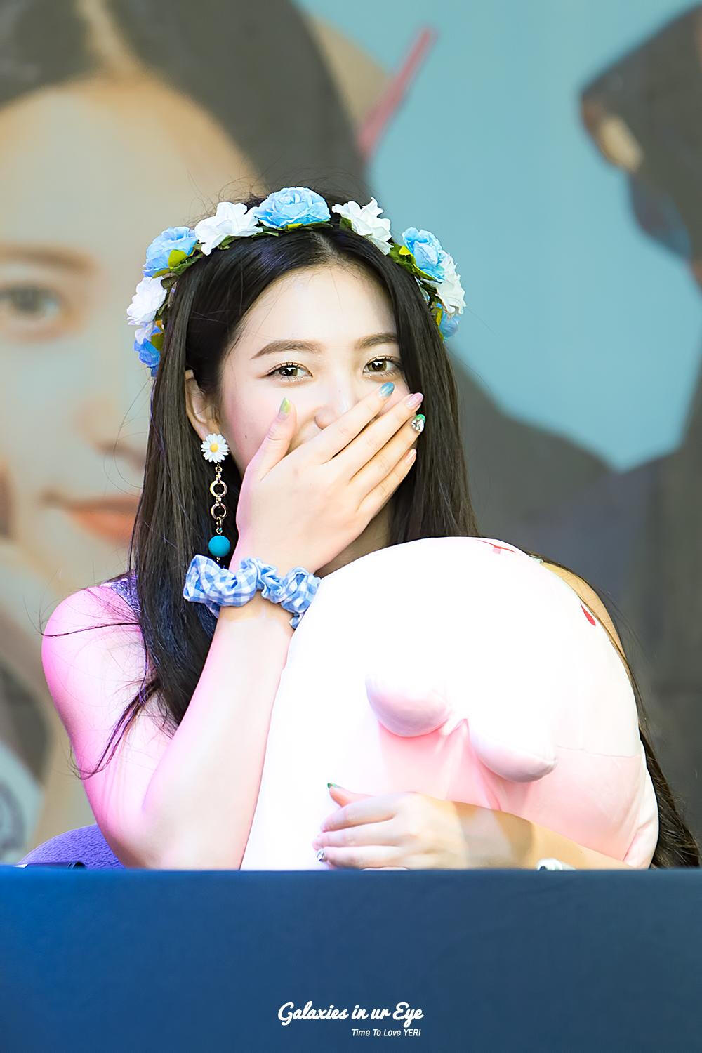 金艺琳可二改
©galaxiesinureye