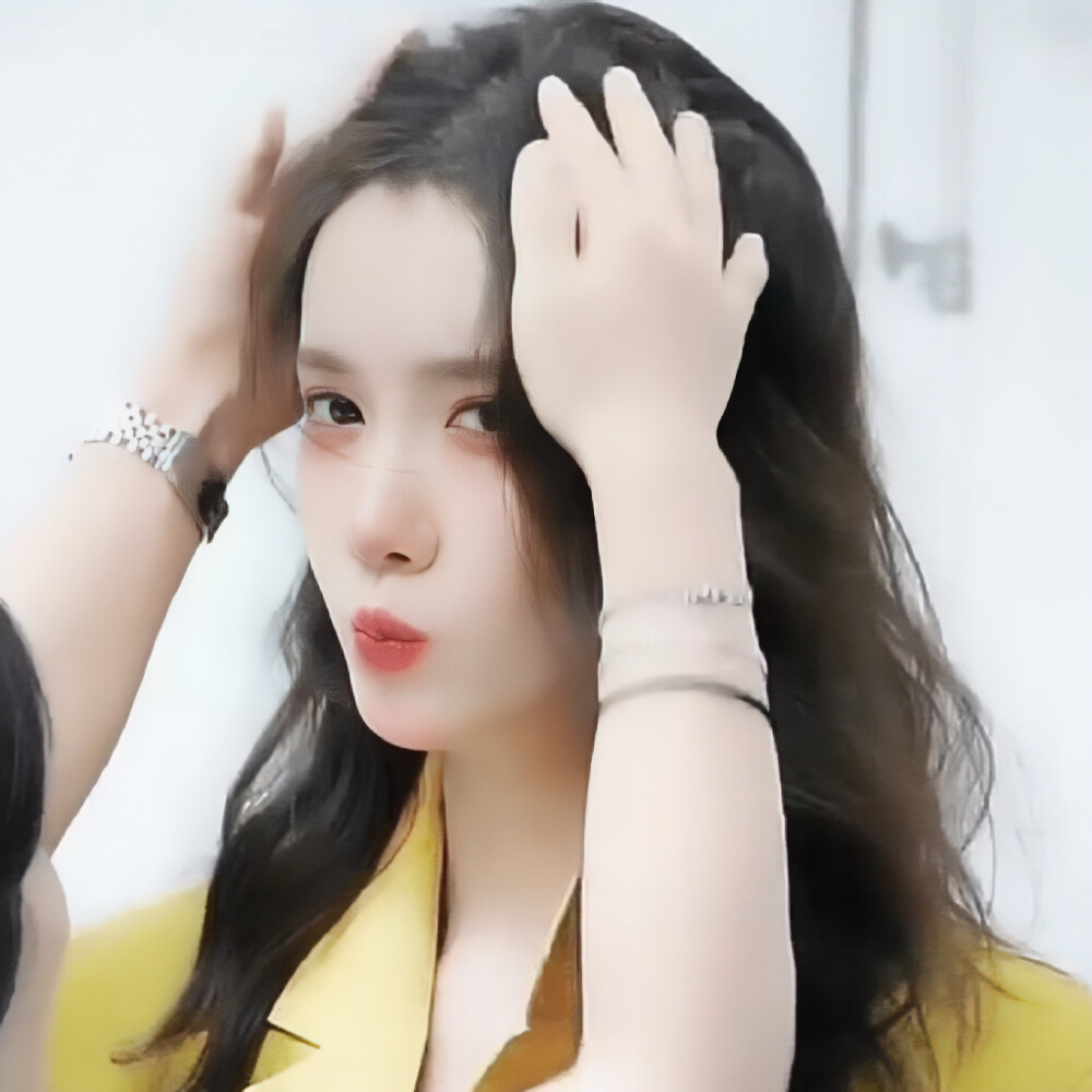 林允儿套图可二改
已微调加妆降躁修复
不注 改d