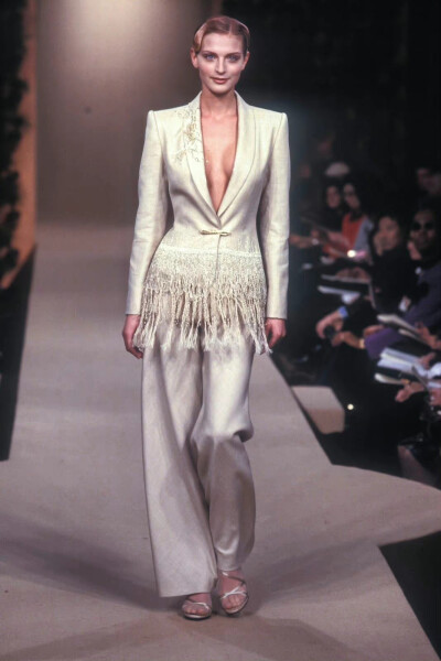 Hanae Mori Fall 1999 