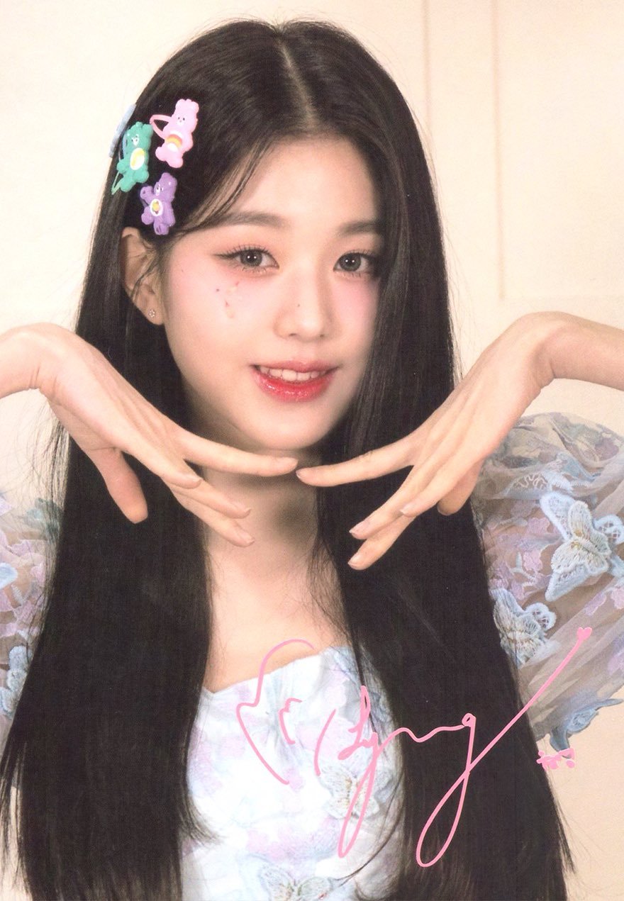 张元英小卡扫图