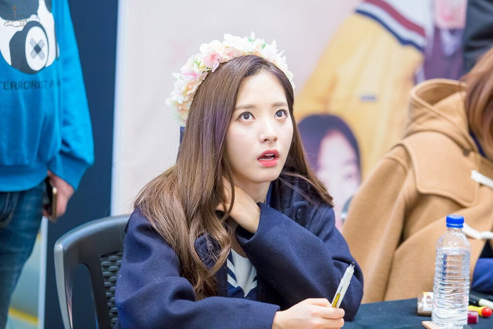 苞娜 bona
©logo 侵权删.