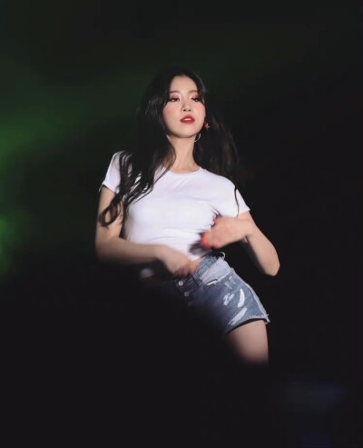 Soojin 