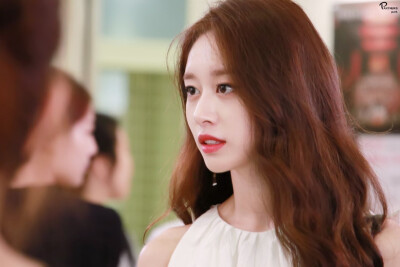 朴智妍 jiyeon
?logo 侵权删.