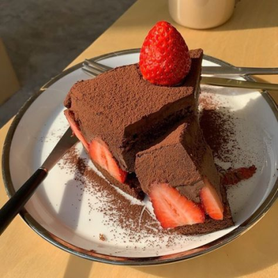 草莓 蛋糕 甜品 背景图