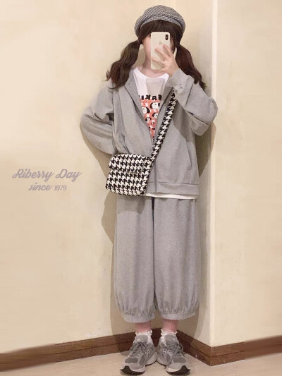 春夏薄款 懒人休闲 麻灰色 咖色 宽松直筒灯笼裤 柔软长裤 W