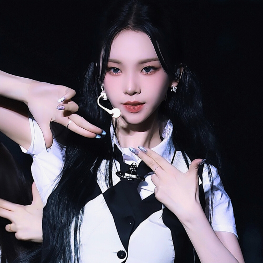 * Fruité" 과일 맛 "ρούτα*