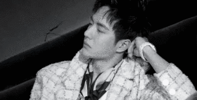 小象王国：
时尚COSMO动图 / 全身都是香家广告位 ​​​