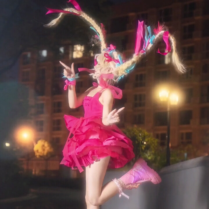 芭比//钢铁猛男