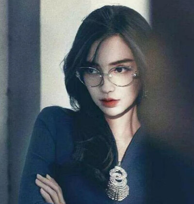 二传注明：乔绾
人间理想杨颖